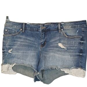 Torrid Lacey Beaded Embellished Distressed Jean Shorts Woman Plus 22 Blue Denim